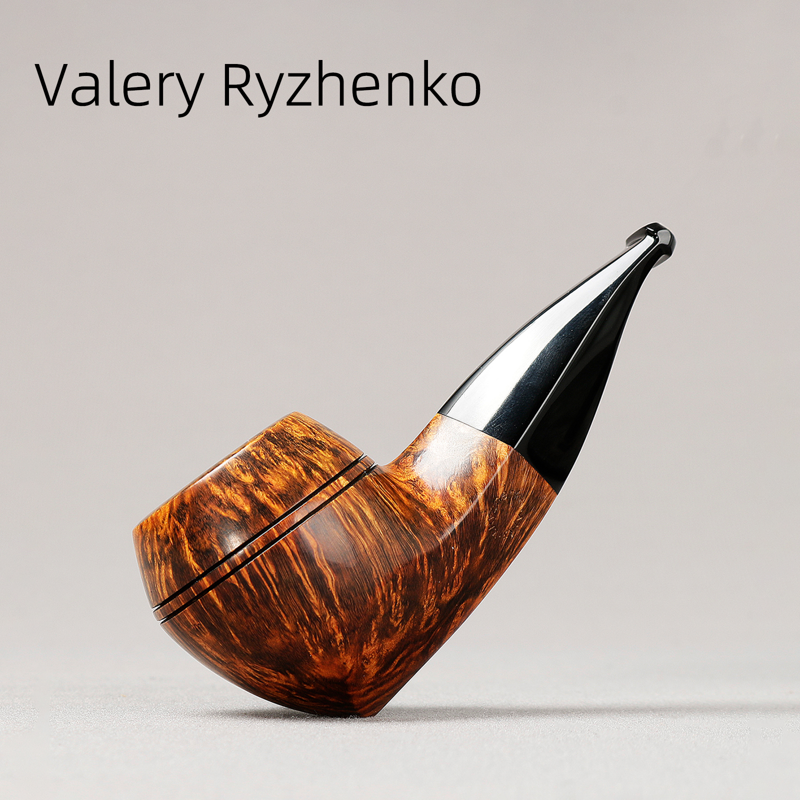 乌克兰瓦莱里 光面扎实短胖牛头直斗 厚实3毫米 手工石楠木烟斗