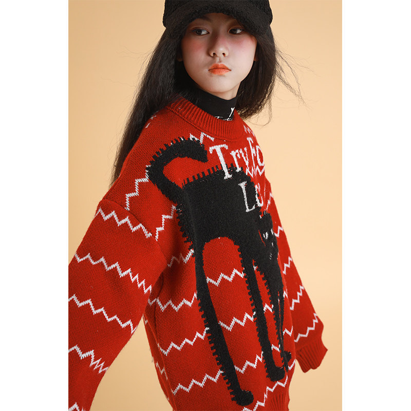 雨星雨嫣女童新款2025洋气毛衣圣诞卡通新年针织打底中大童上衣