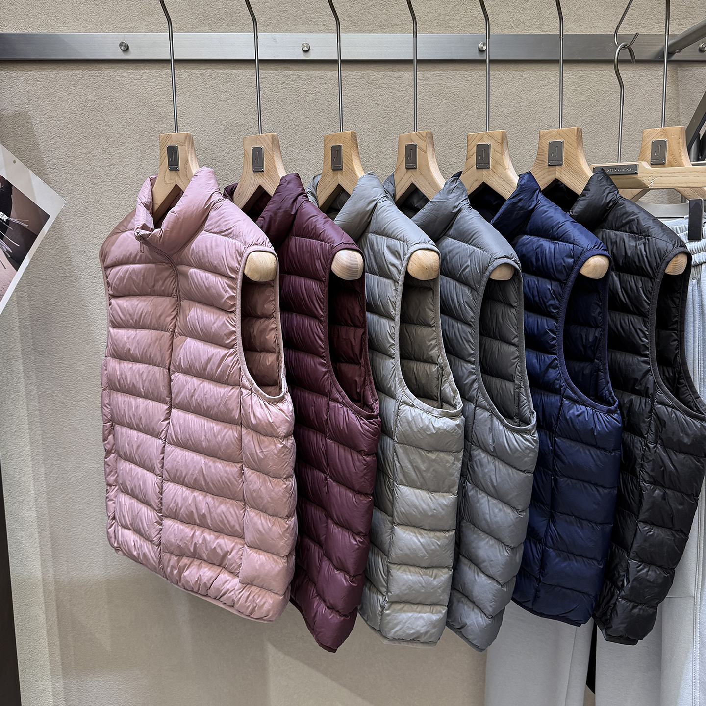 可收纳轻便90绒鸭绒羽绒马甲轻便轻薄坎肩内胆背心排骨羽绒服