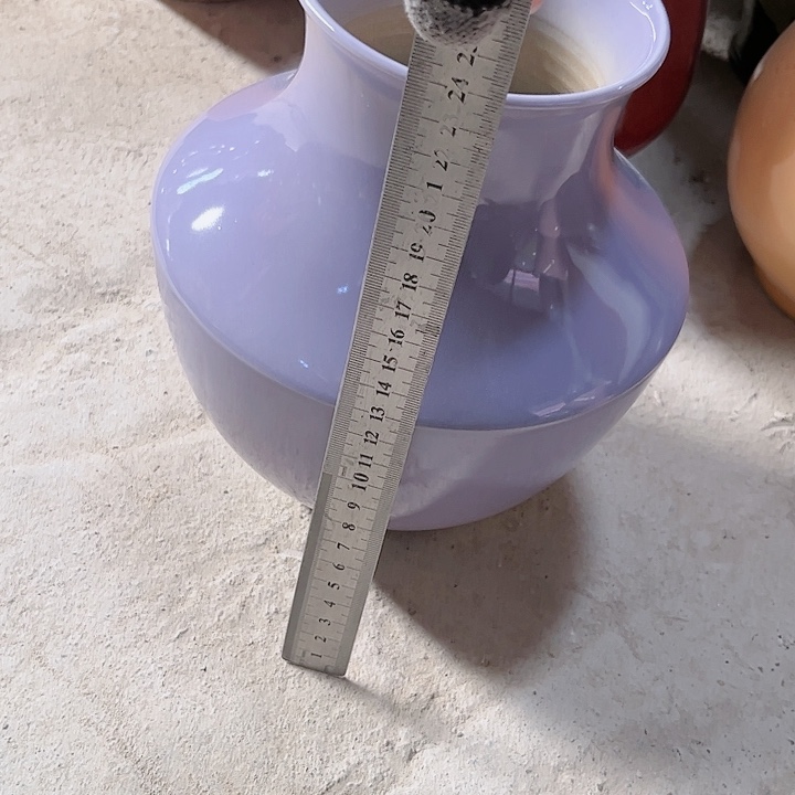 瓶口10高23 景德镇陶瓷学院无证