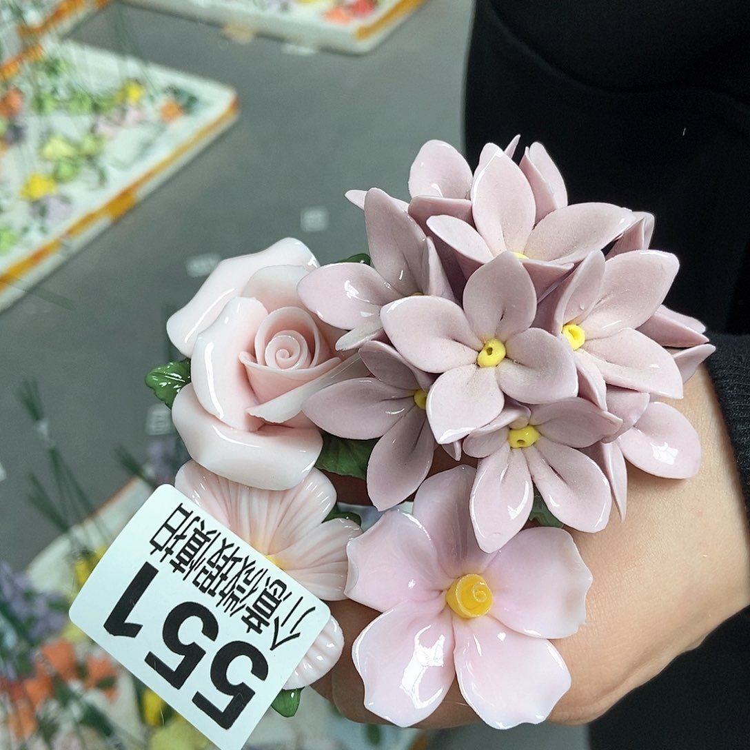 陶瓷设计风格现代