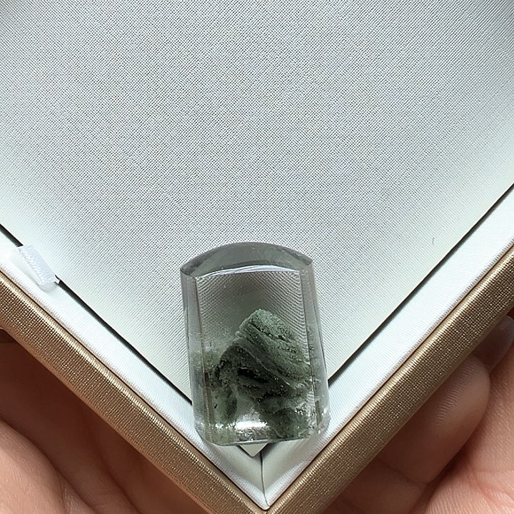 水晶颈饰未镶嵌天然绿幽灵千层无事牌打孔不退换