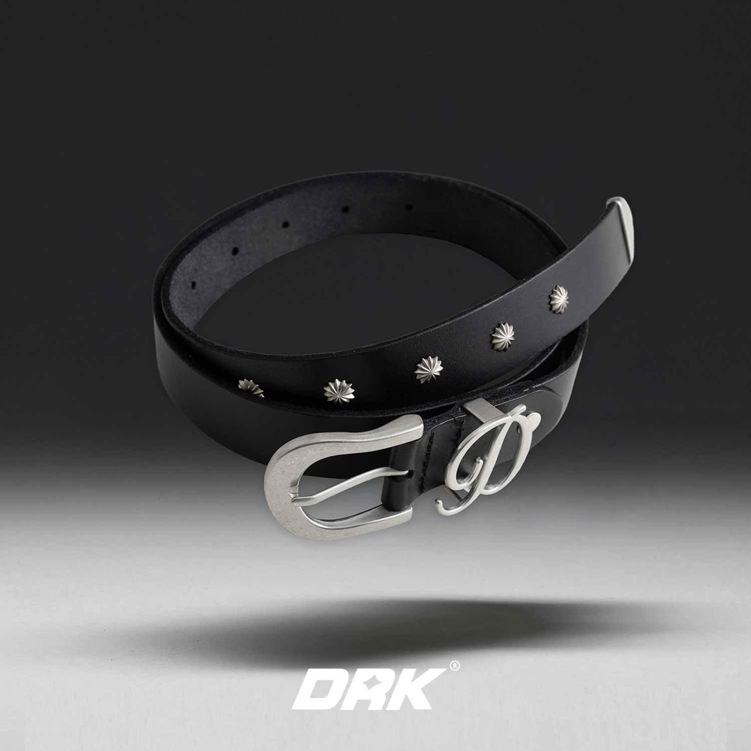 DRK金属字母螺丝钉皮带真皮黑色腰带时尚休闲简约潮流牛头层皮革