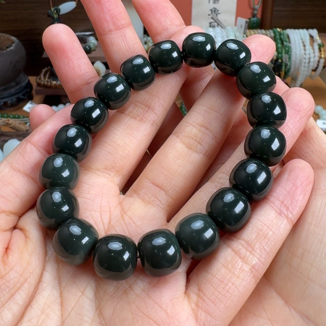 和田玉（糖玉）未镶嵌手链