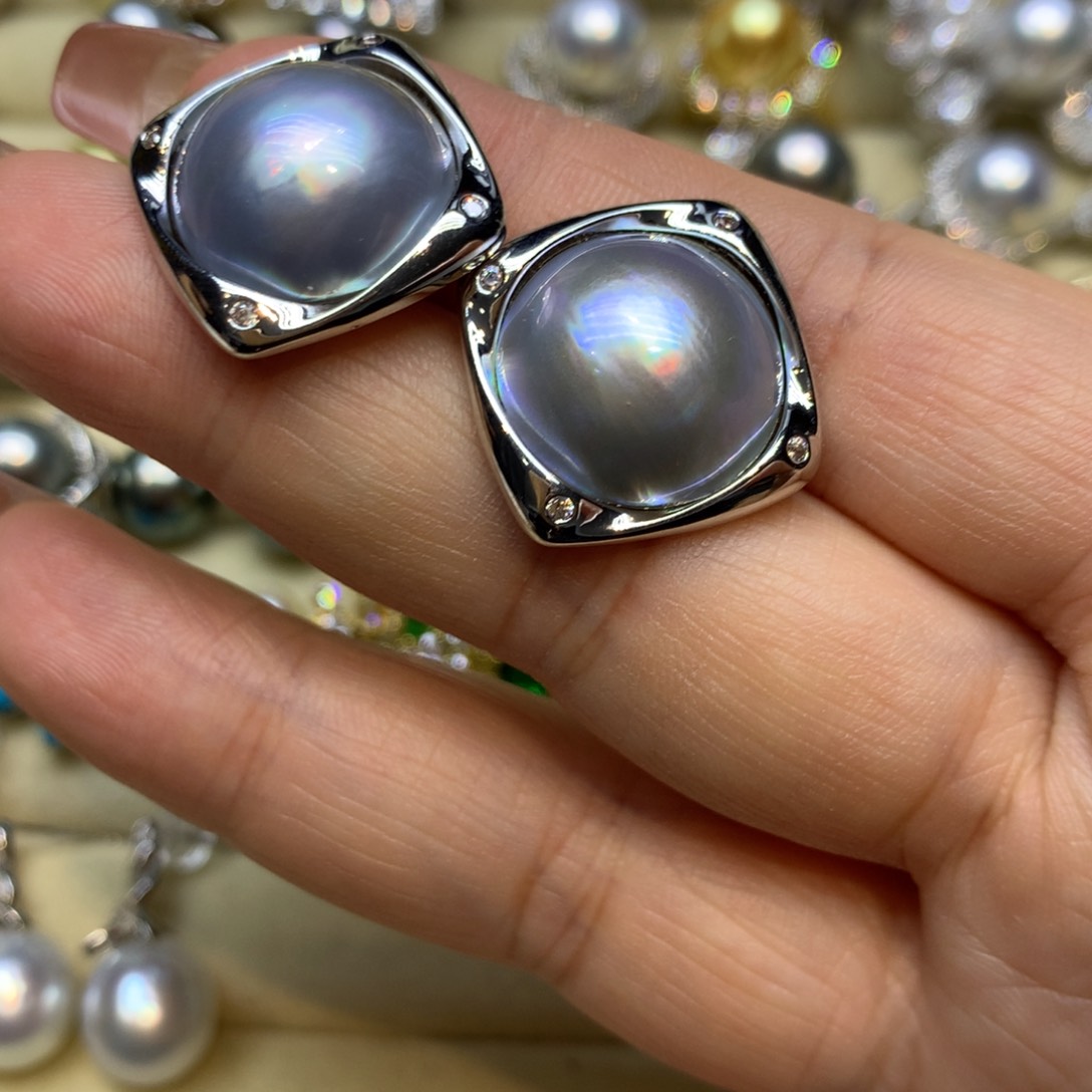 耳饰拼合珍珠（马贝珠）未镶嵌