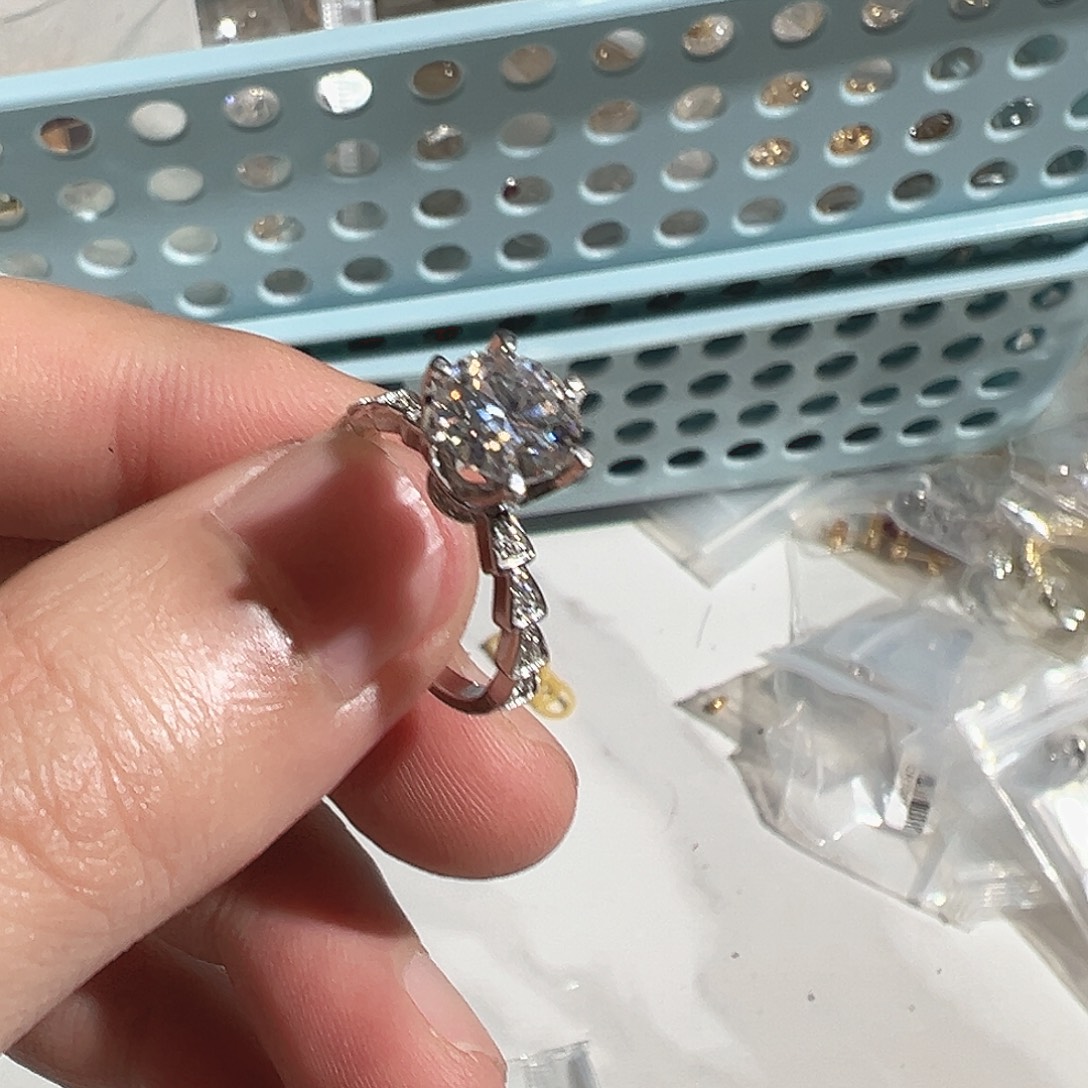 珐琅铁合金111111111