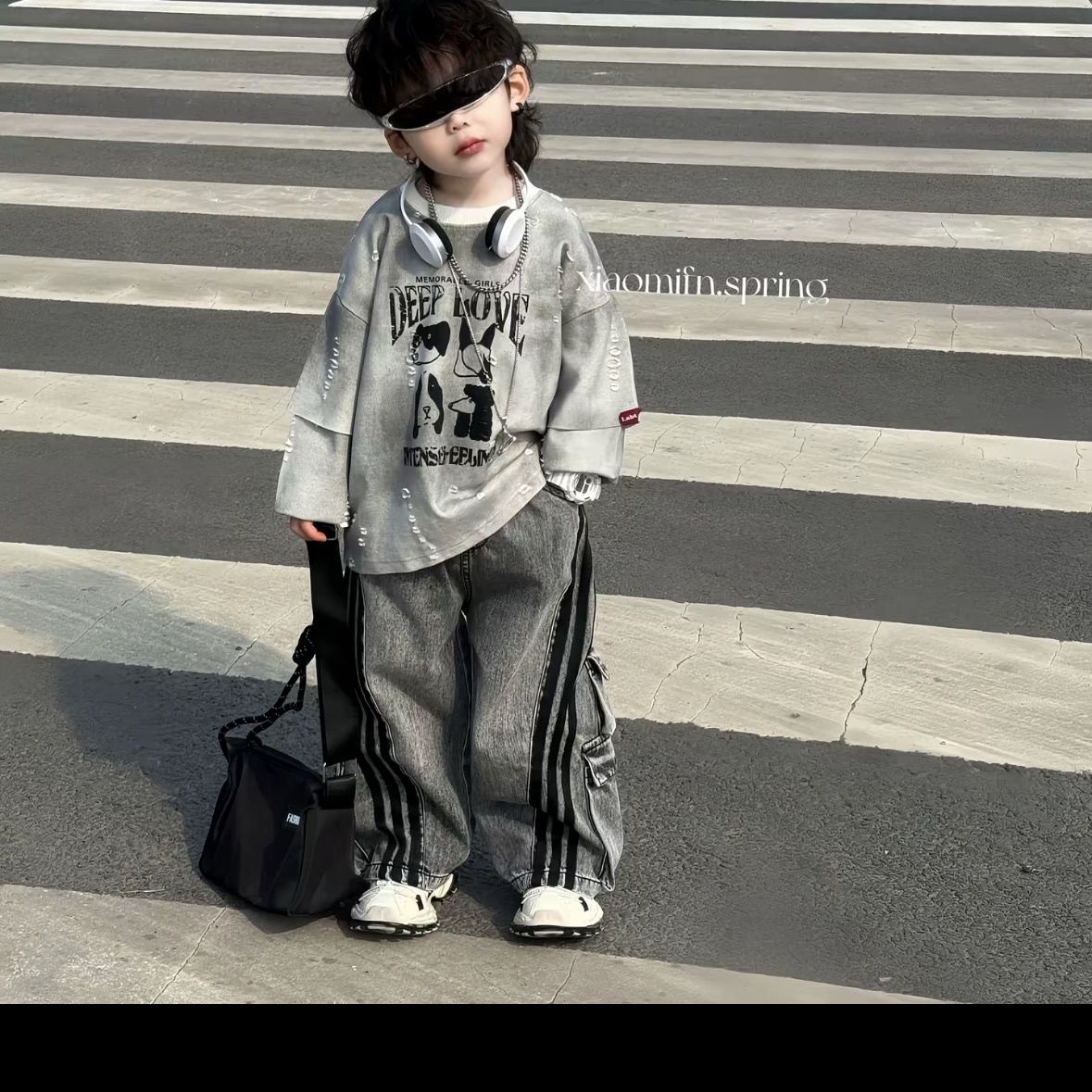 男童春季洋气套装2025男童套装春秋拉条牛仔裤超酷洋气扎染长袖潮