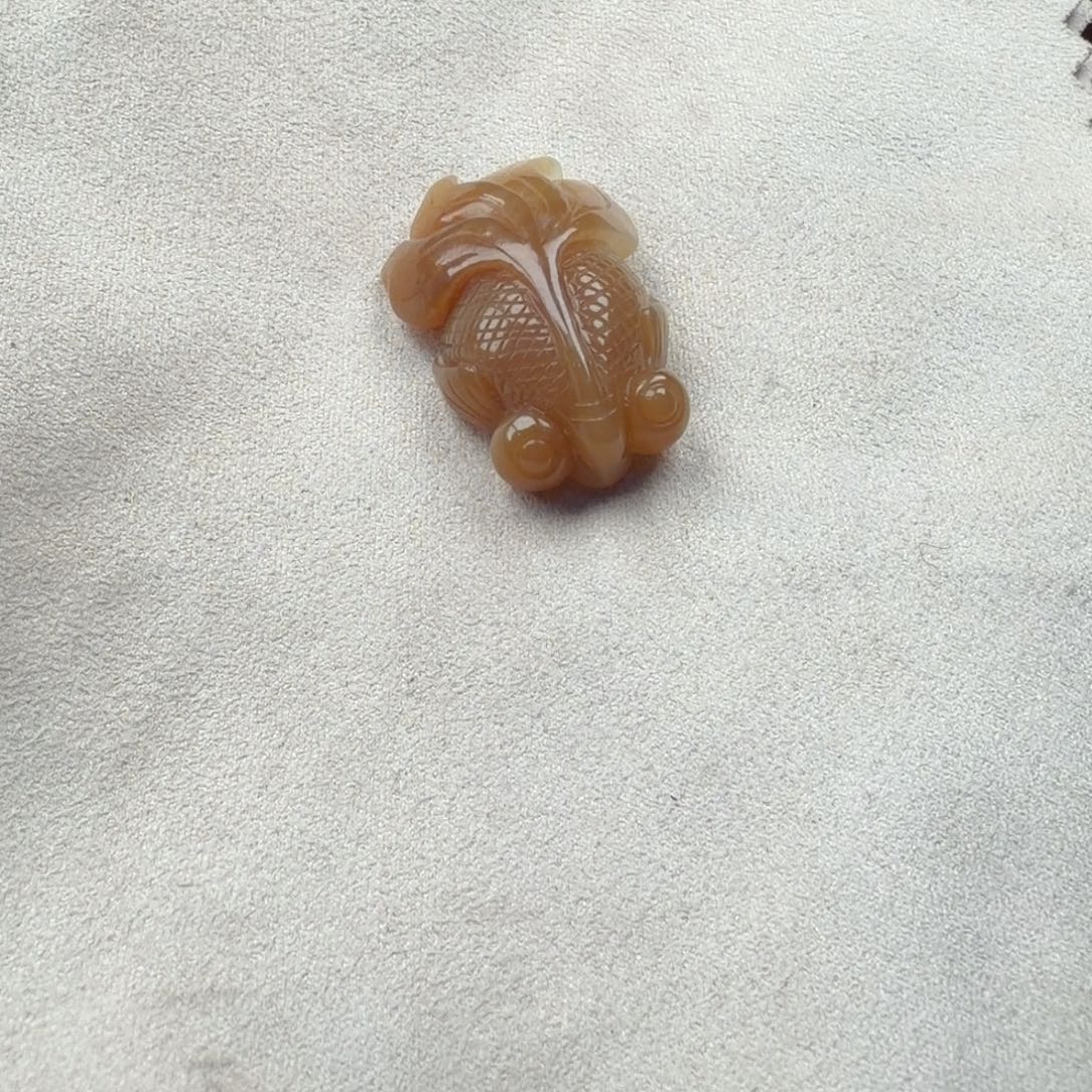 康***的岫岩老玉（透闪石质玉）未镶嵌颈饰