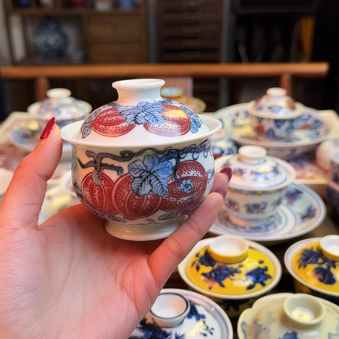 杯揽****、重工青花釉里红点工盖碗加壶乘