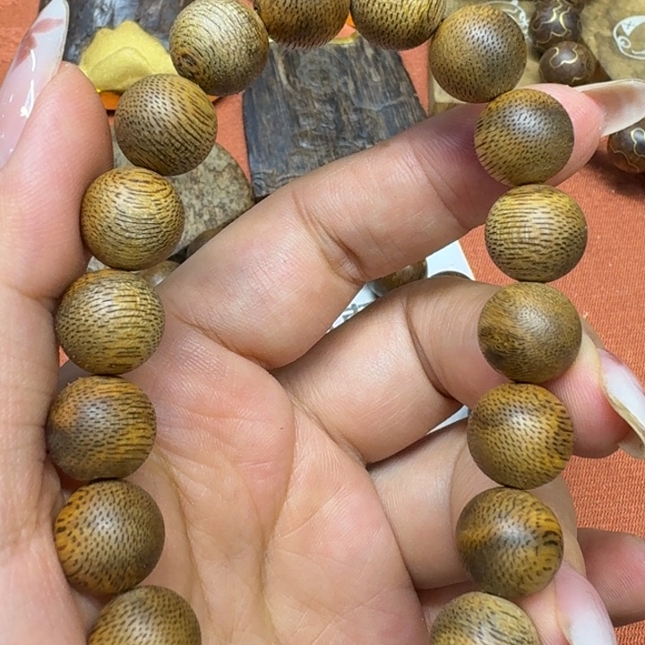 大叶紫檀（黑酸枝木类）