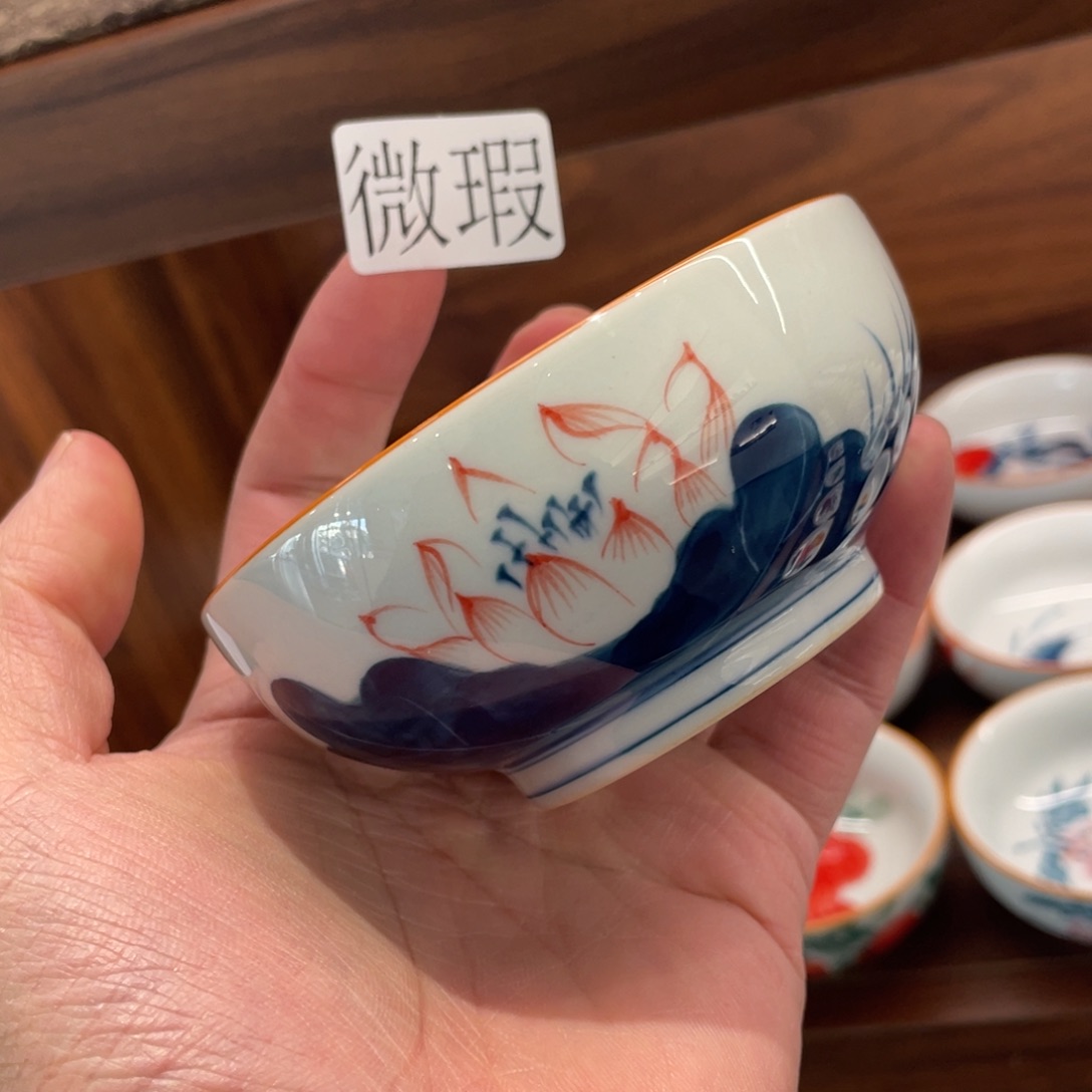 釉下手绘茶具微瑕