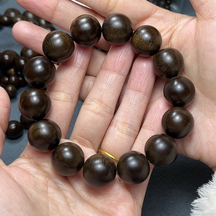 沉香手串8**1白棋玉化