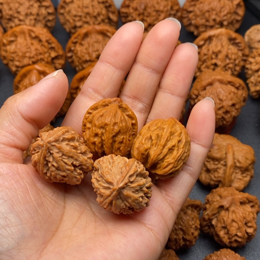 【闪购商品】文玩核桃把件手捻