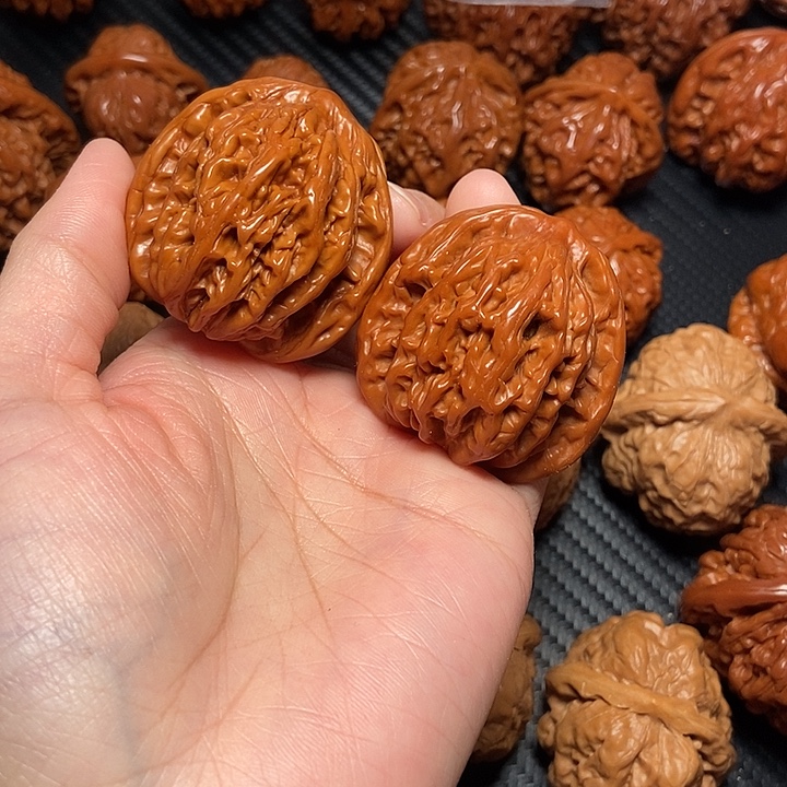 木质类41虎头。    