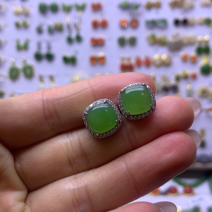 和田玉银S925镶嵌耳饰