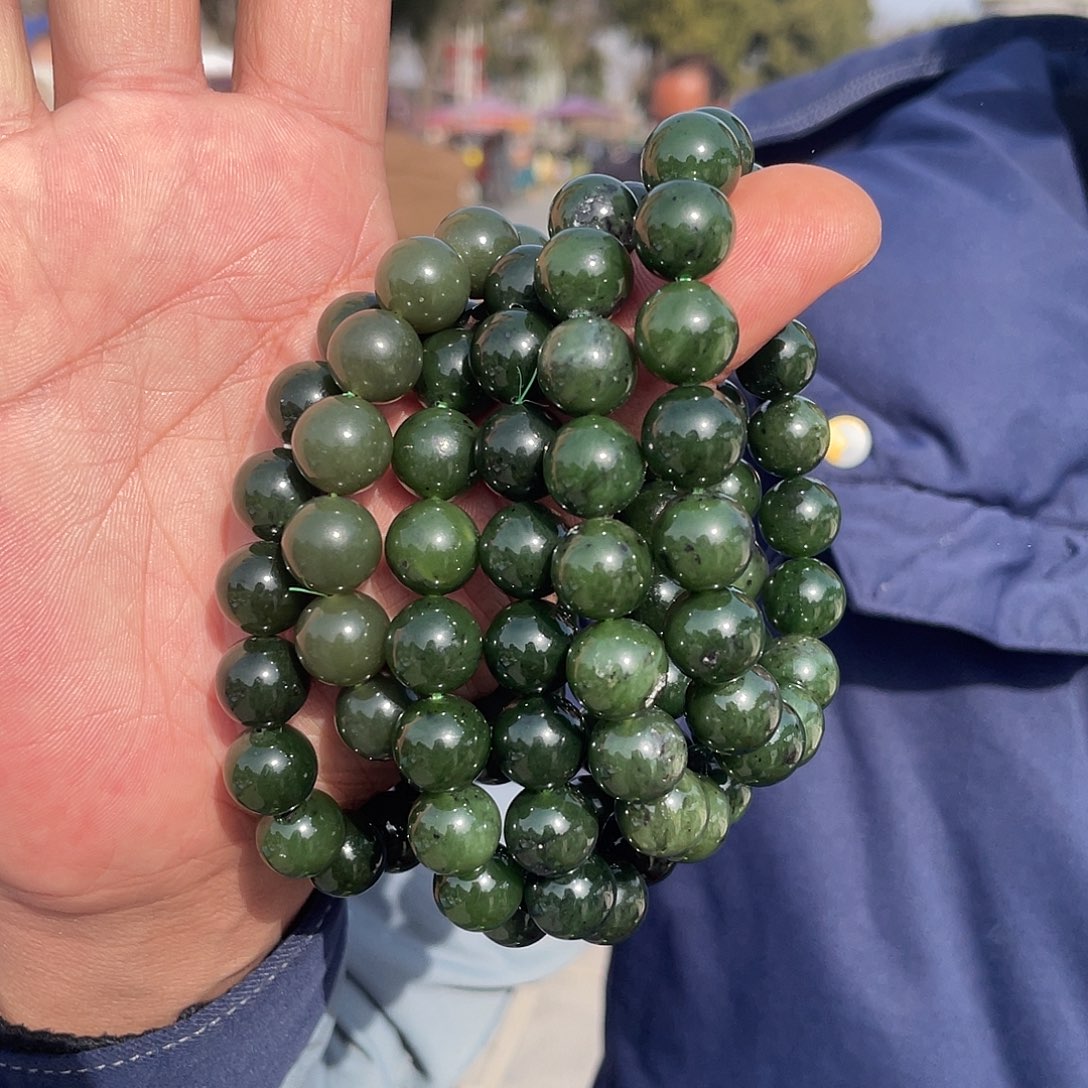 和田玉颈饰未镶嵌多样性发货，发其一