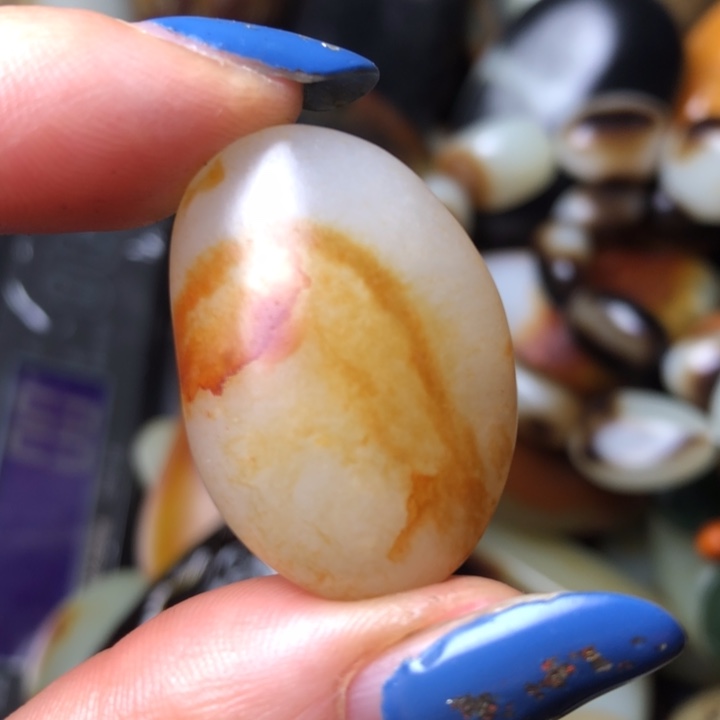 和田玉未镶嵌珠宝奇石