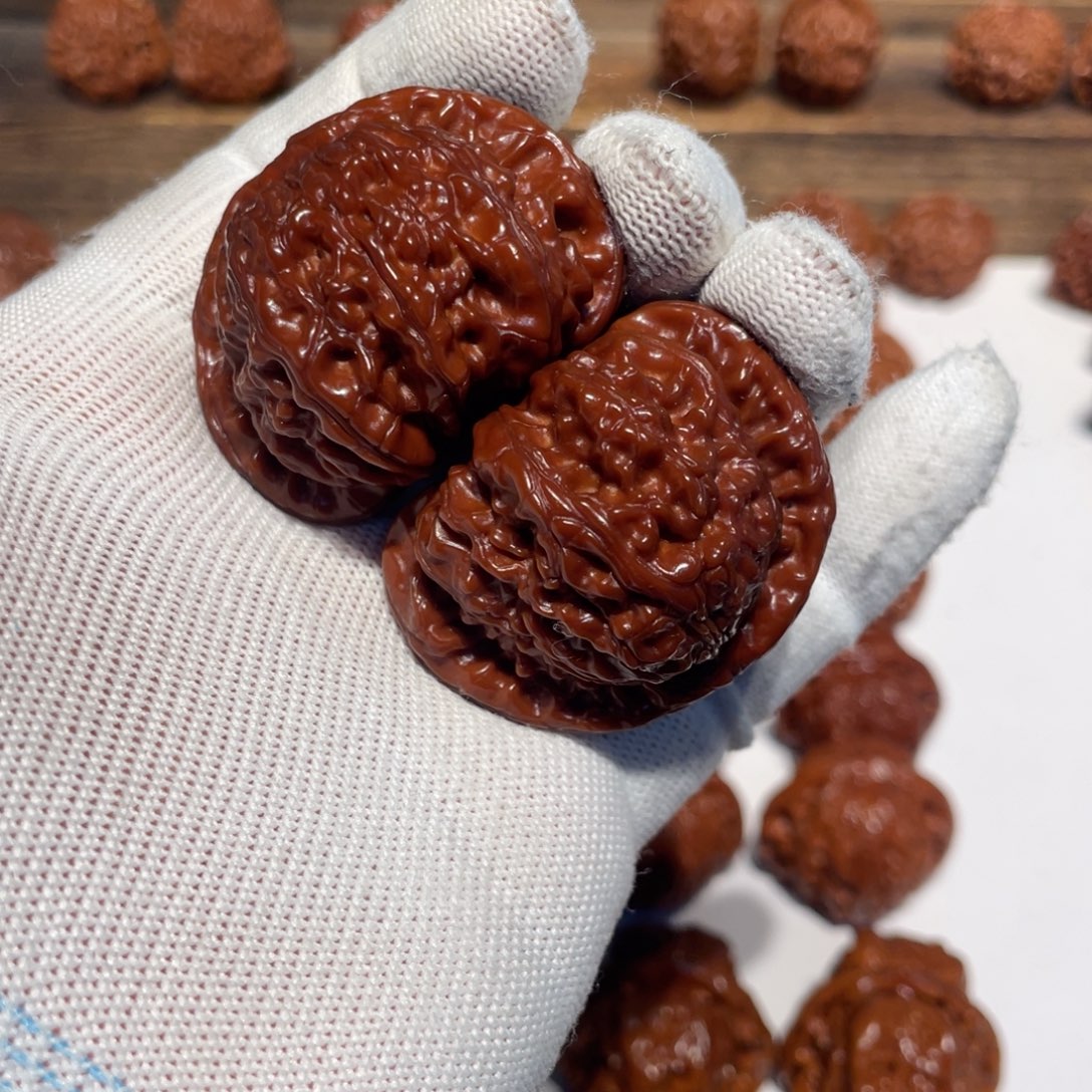 兄***顺吊坠文玩核桃闷白46.800.08. #00#WY