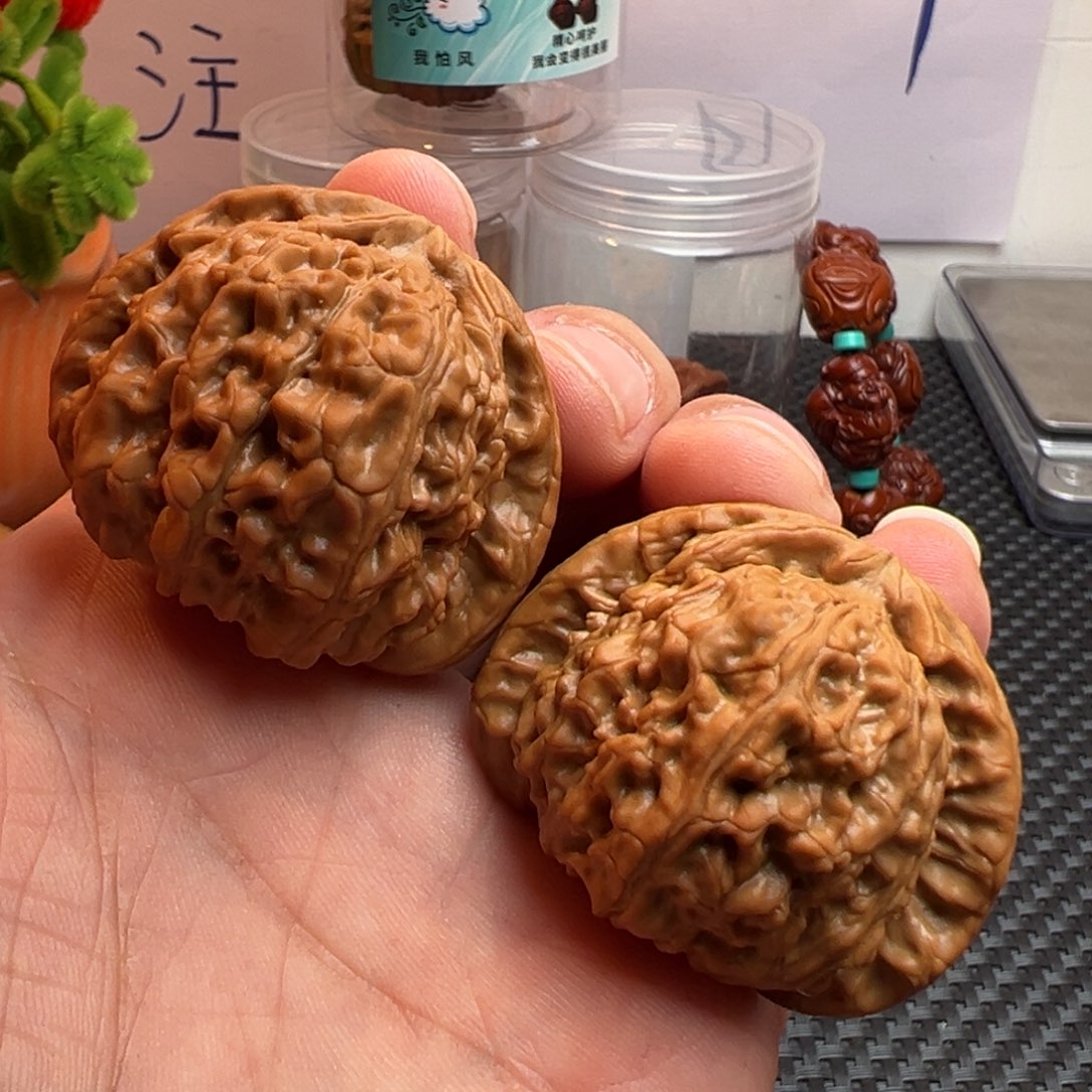 文玩核桃把件D****⁷闷白