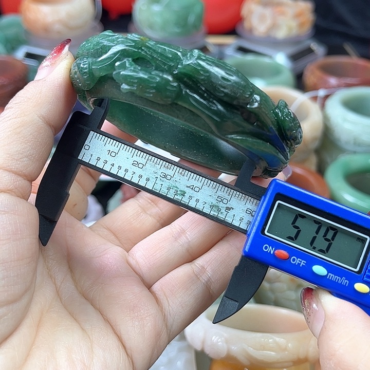 石英质玉手镯未镶嵌受****1