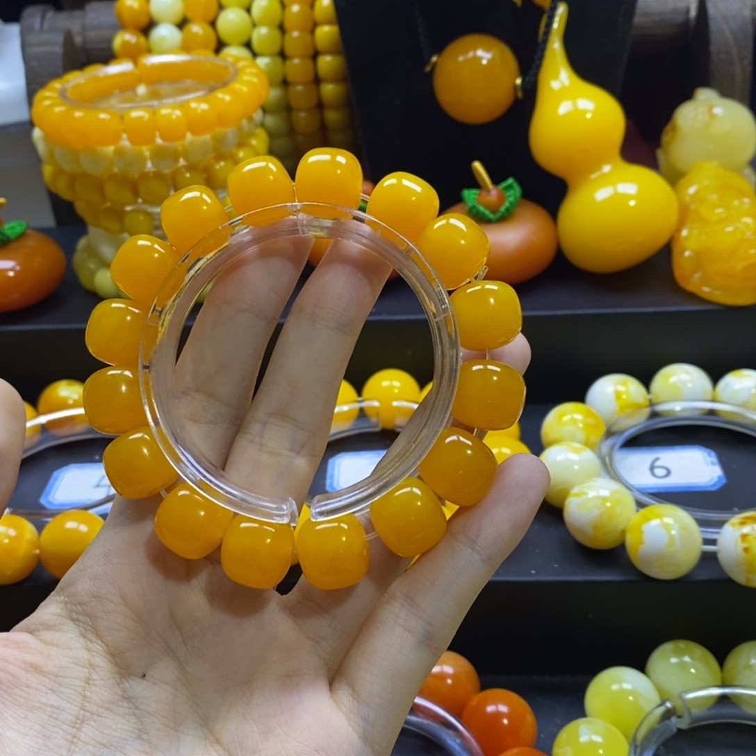 M***明非金属卡14老蜜飘花手串老型