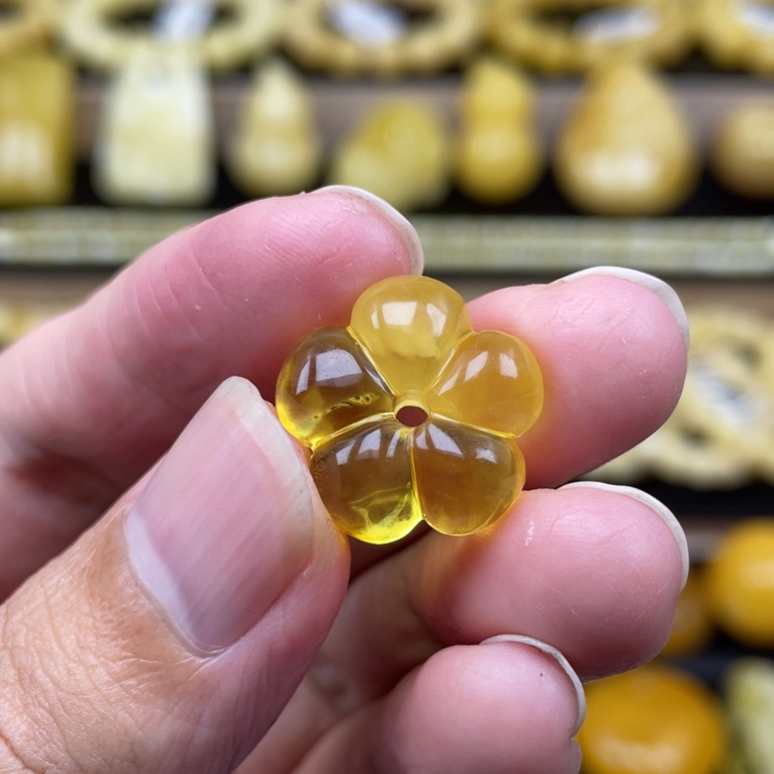 琥珀裸石未镶嵌琥珀蜜蜡