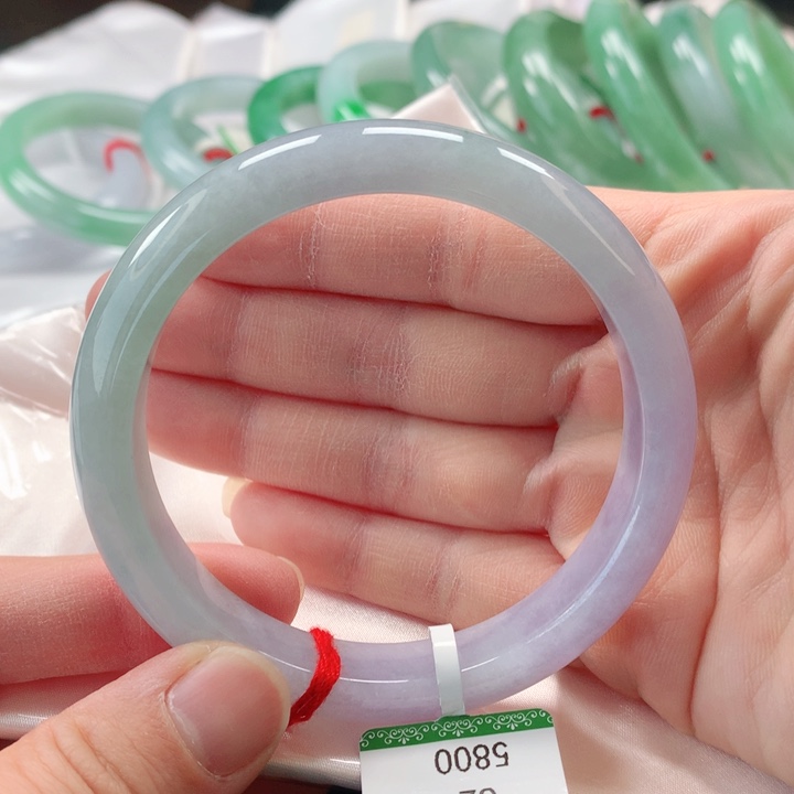 翡翠手镯未镶嵌缅甸A货翡翠手镯