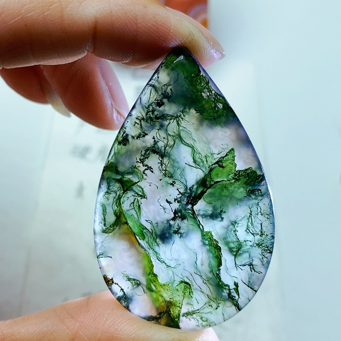 玛瑙/玉髓颈饰未镶嵌老*