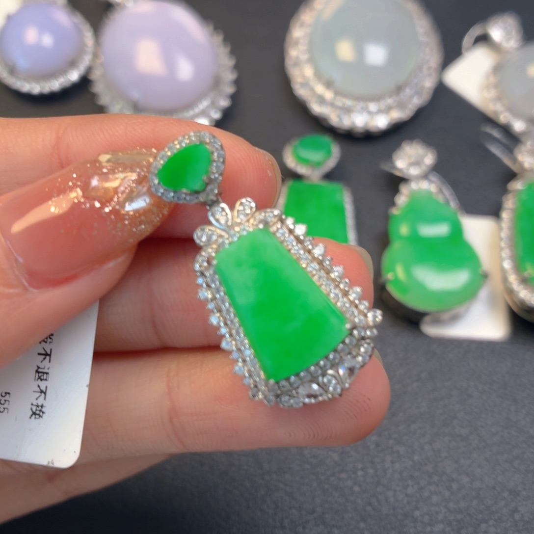 翡翠银S925镶嵌颈饰