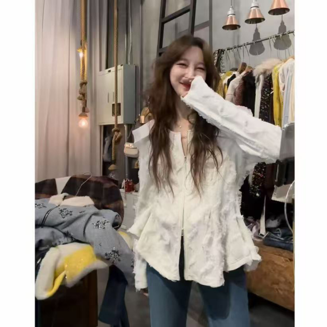 S51030575素拉那里 定制法式别致咩毛软糯蕾丝花边荷叶领针织开衫