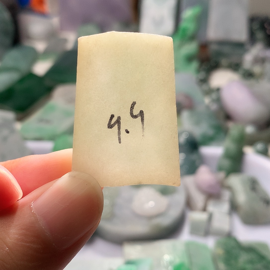 翡翠散珠翡翠原石片料