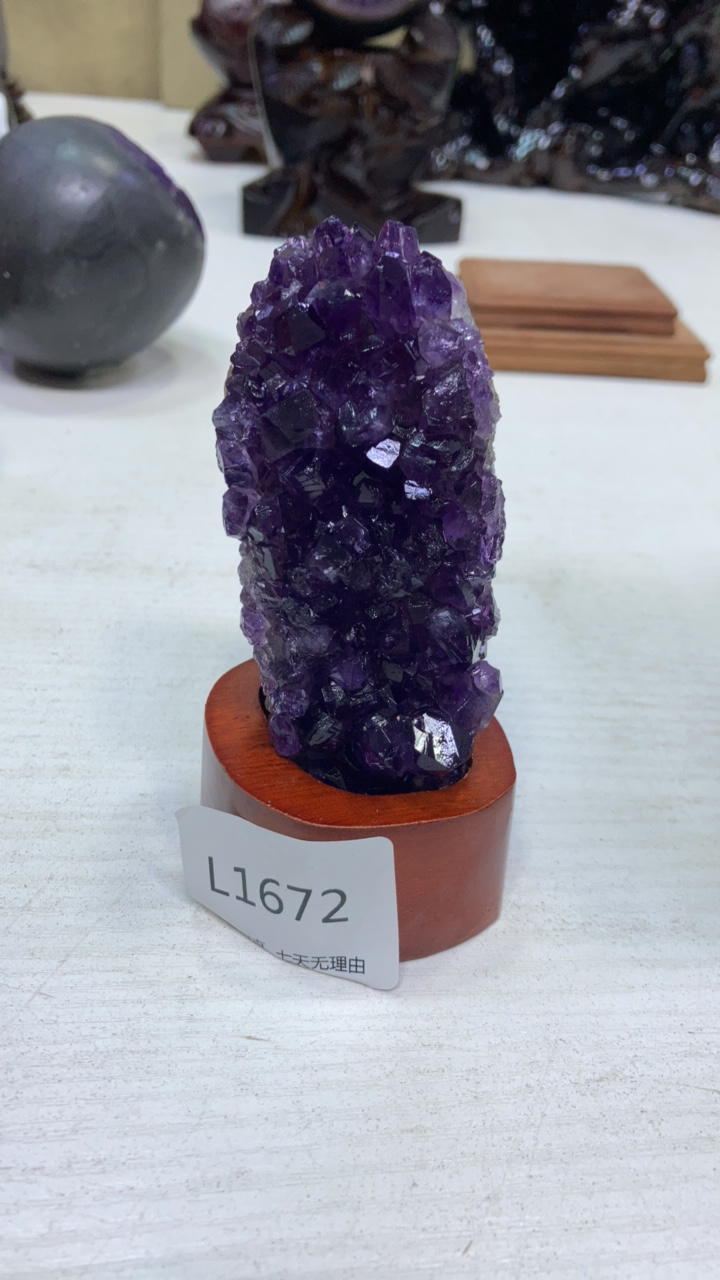 天然水晶摆件1672