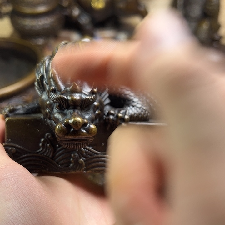 精美铜器，点击下单