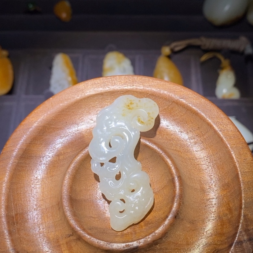 【闪购商品】吊坠(不含链)未镶嵌和田玉