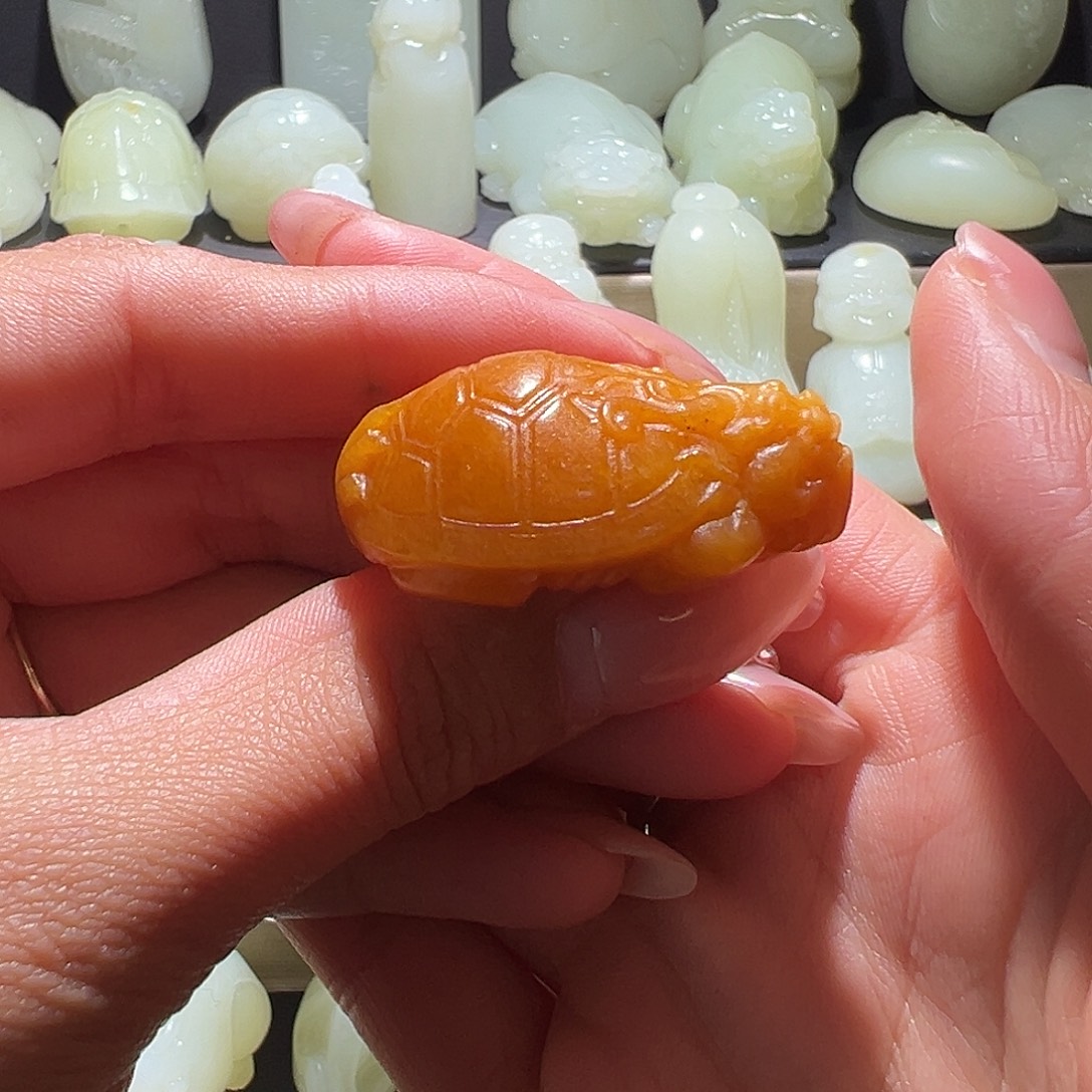 漠***北和田玉未镶嵌颈饰