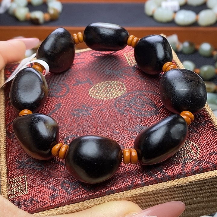 手链未镶嵌和田玉Z****6