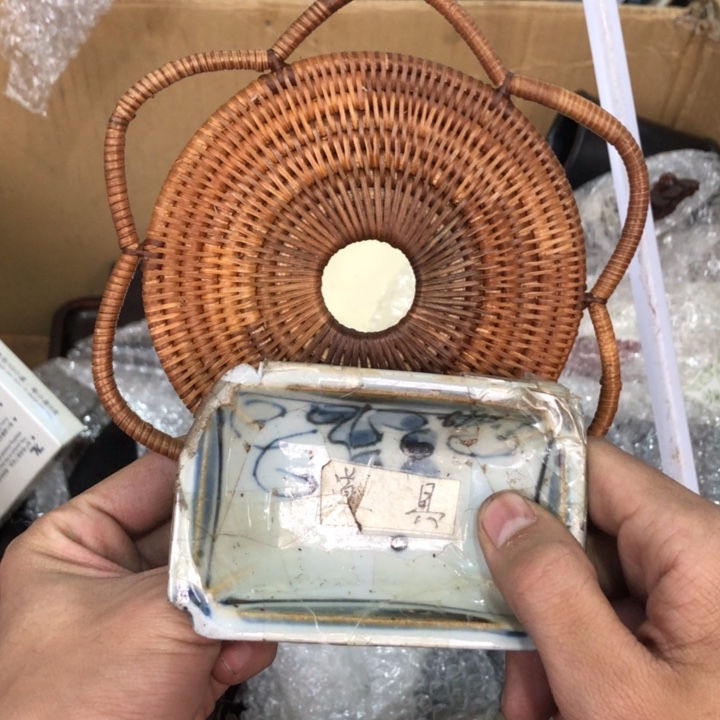 陶瓷孤品单件车里拍