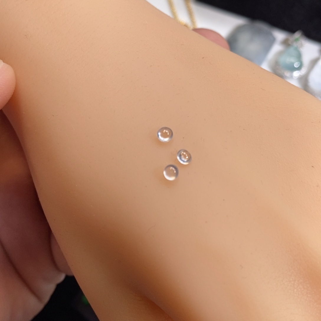 翡翠裸石房****徐白冰玻璃种小蛋面