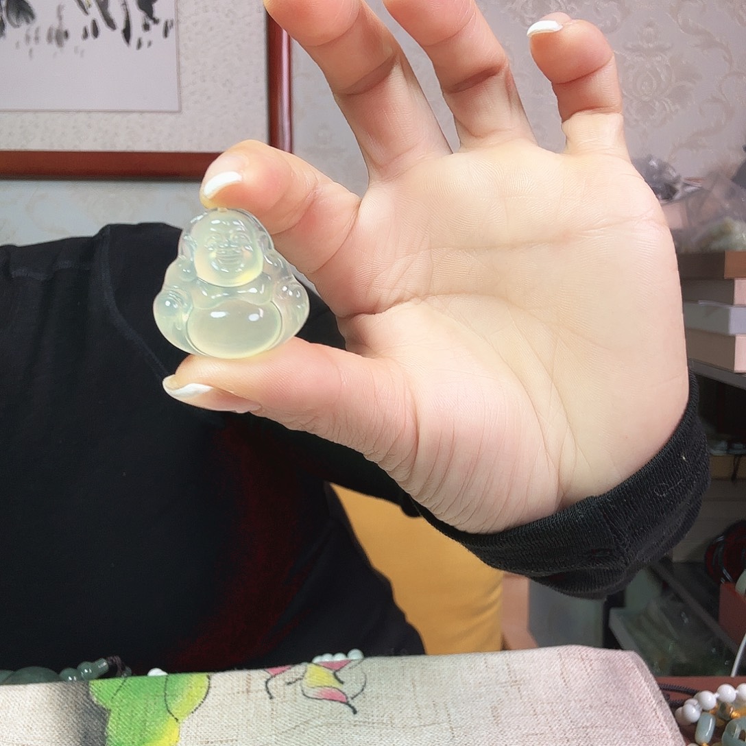 东***婵岫玉未镶嵌颈饰纯天然岫玉吊坠玉石