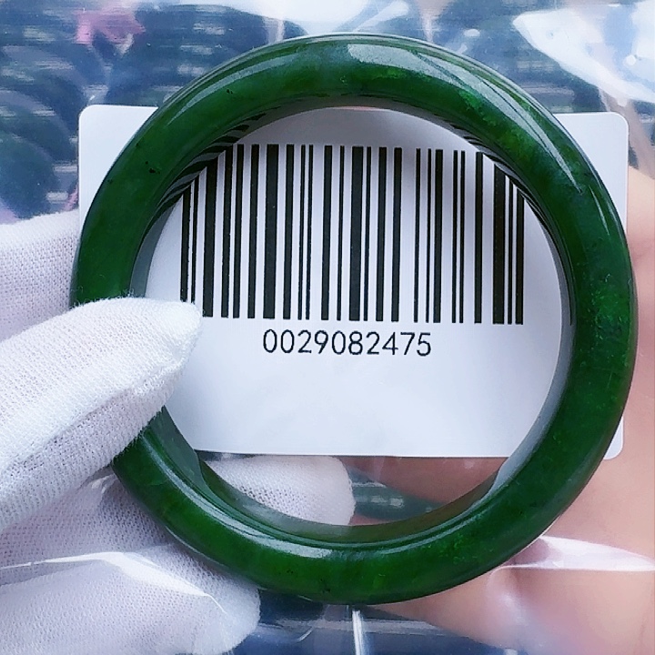 和田玉（碧玉）手镯未镶嵌包容5859