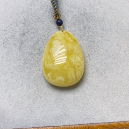 蜜蜡裸石未镶嵌吊坠