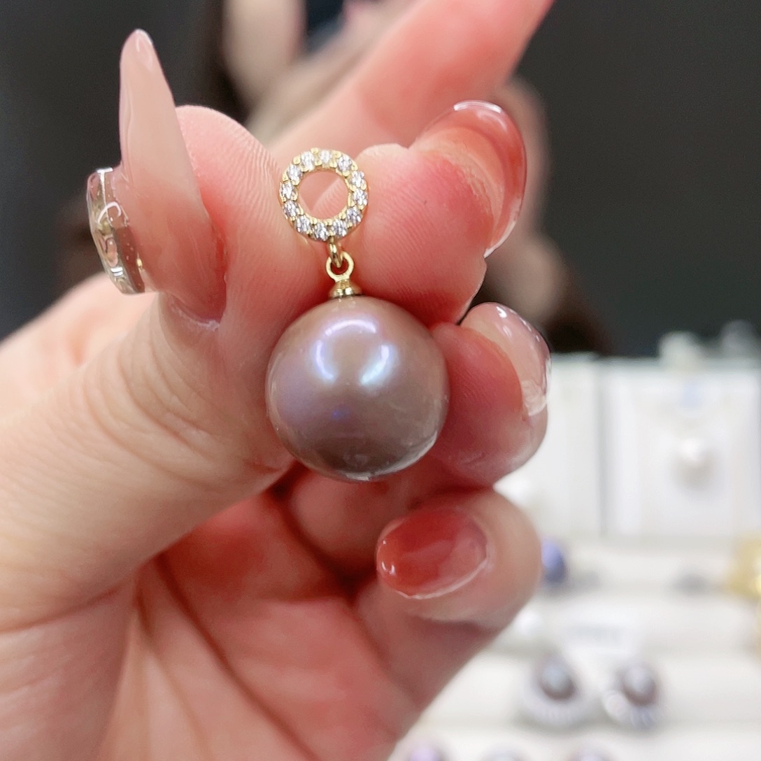 淡水珍珠吊坠(赠链)合金