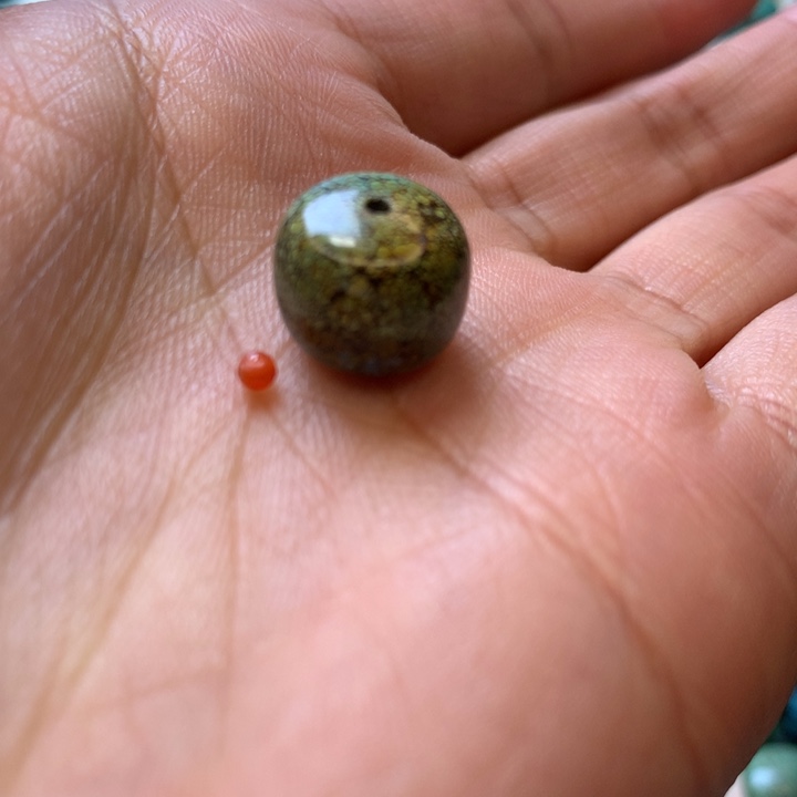 杰***布南红玛瑙未镶嵌珠宝奇石