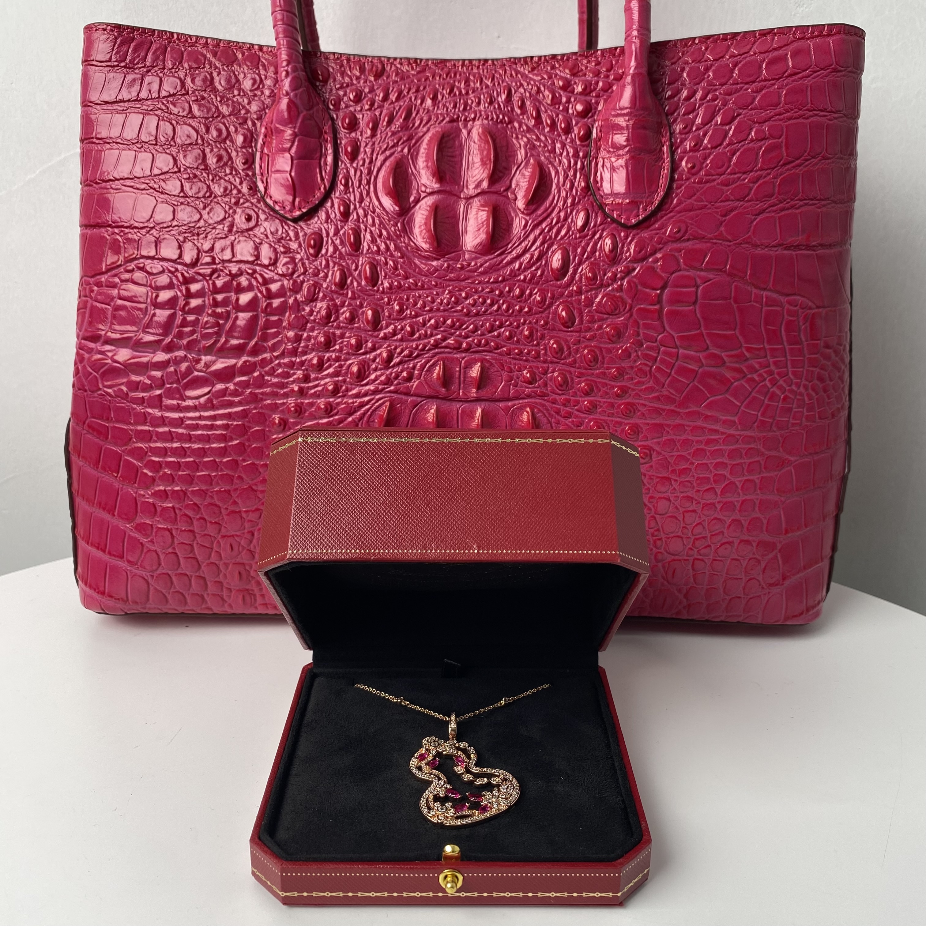 2206项链-时尚优雅设计项链赠礼盒