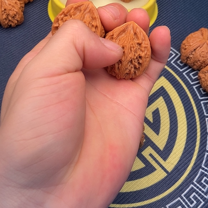 迷***己文玩核桃吊坠        