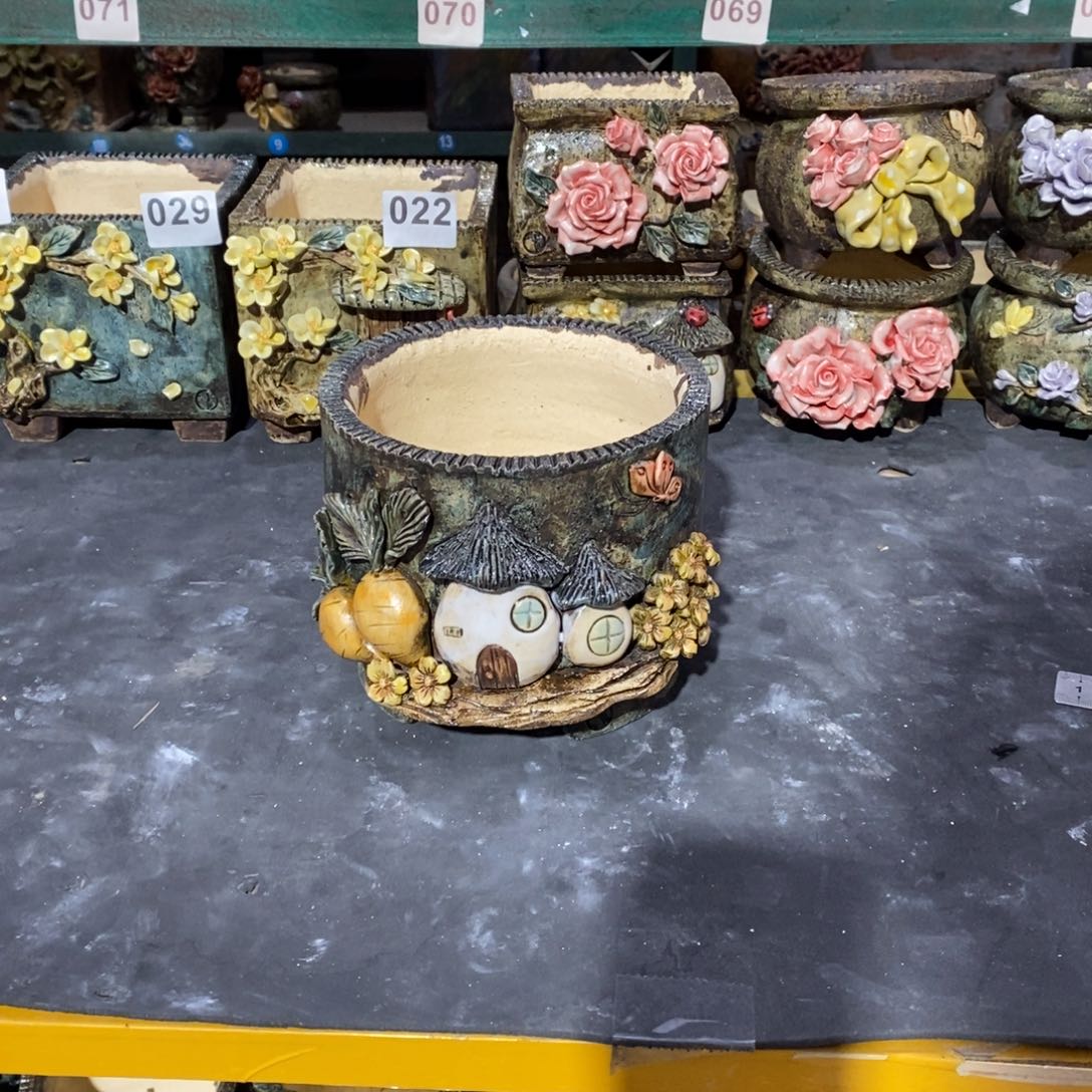 红陶青藤花器多肉花盆