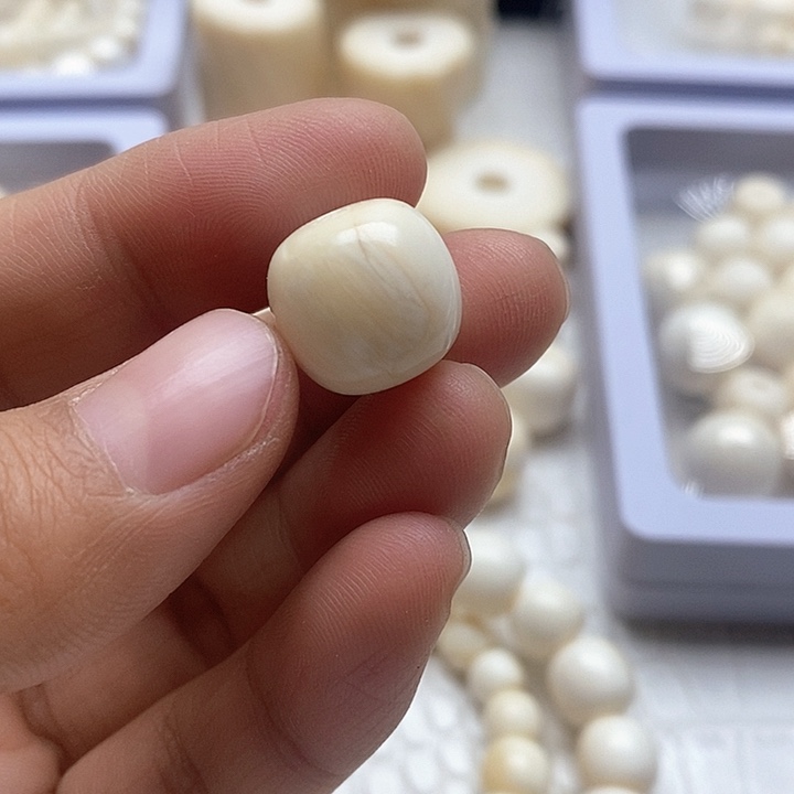 贝壳手串/手链13.6成14.3毫米皮笑老邢