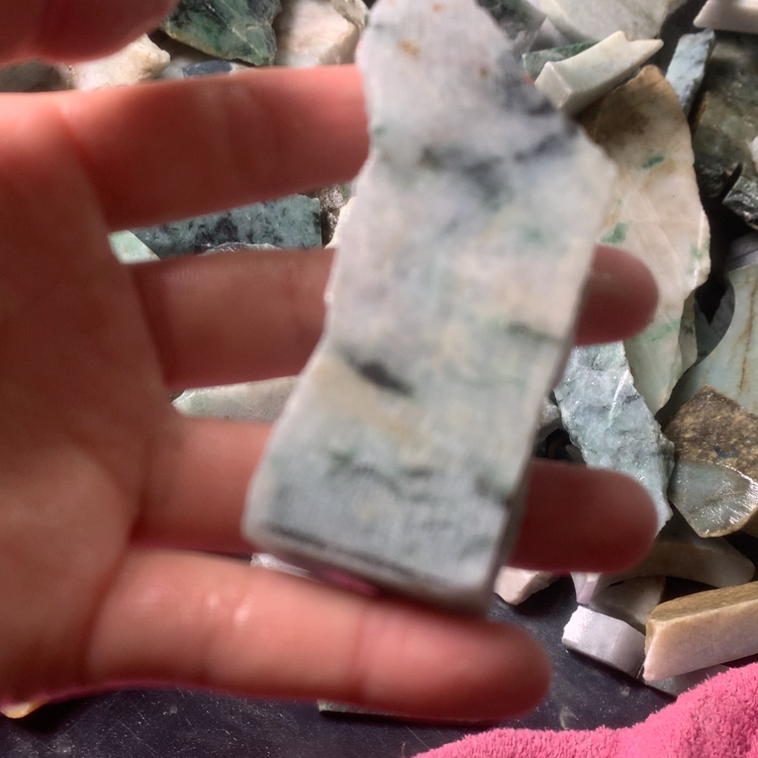 翡翠颈饰未镶嵌缅甸翡翠