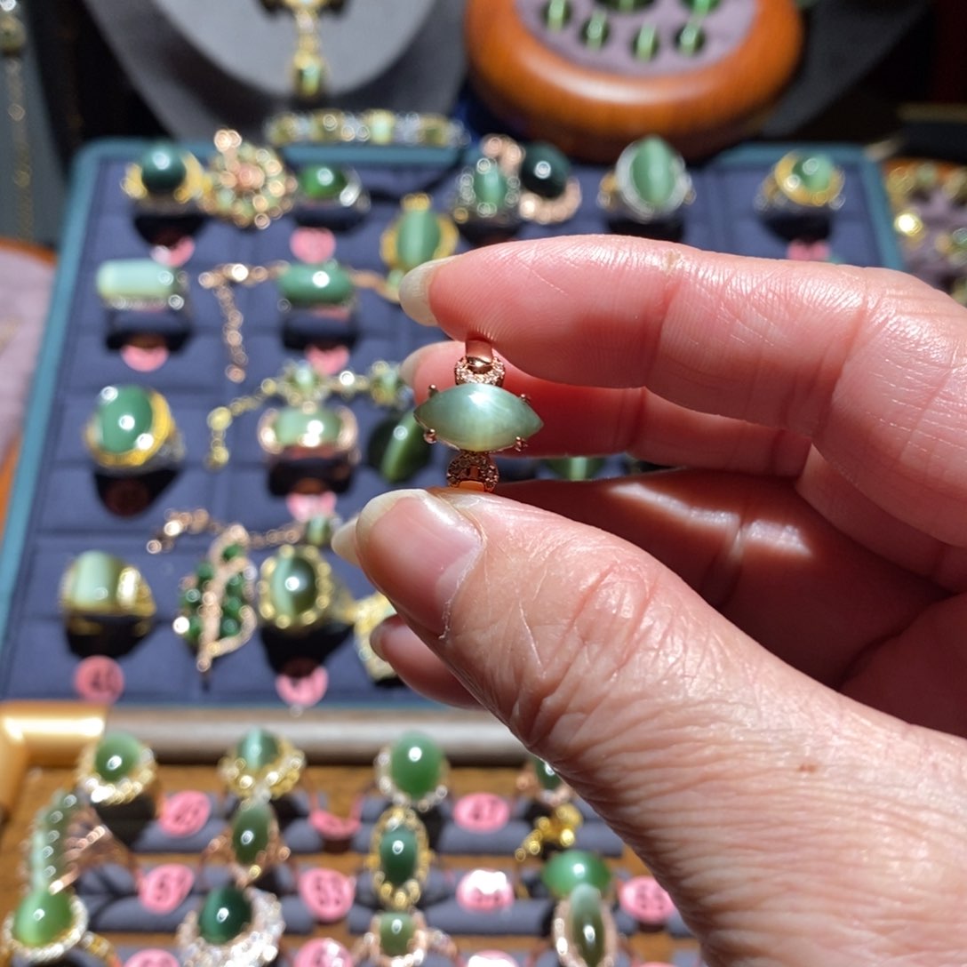 和田玉戒指未镶嵌