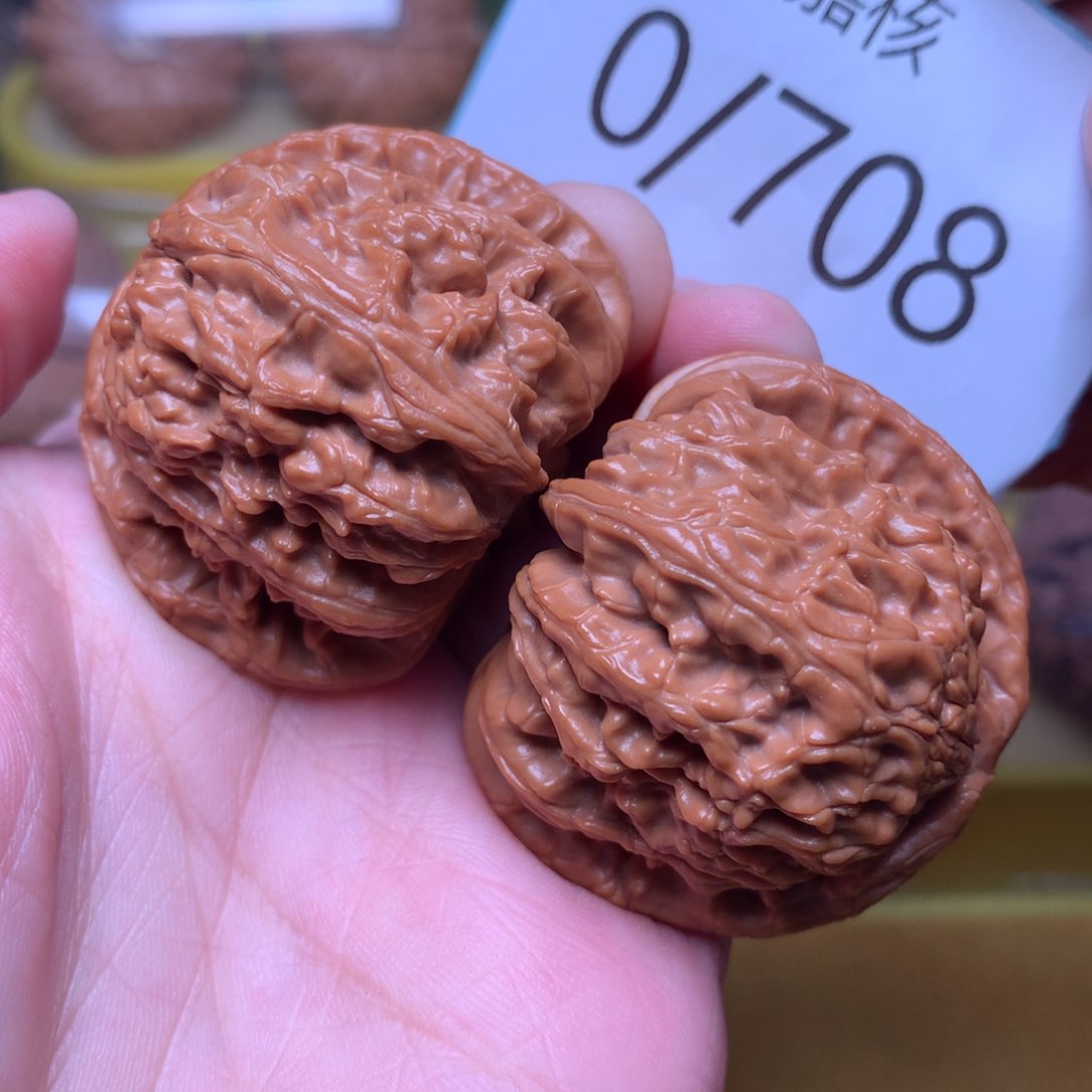 文玩核桃把件红皮球白42